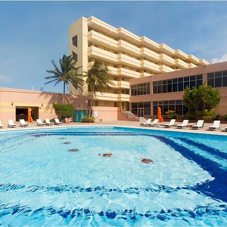 Ramada By Wyndham Princess Cidade de Belize Exterior foto
