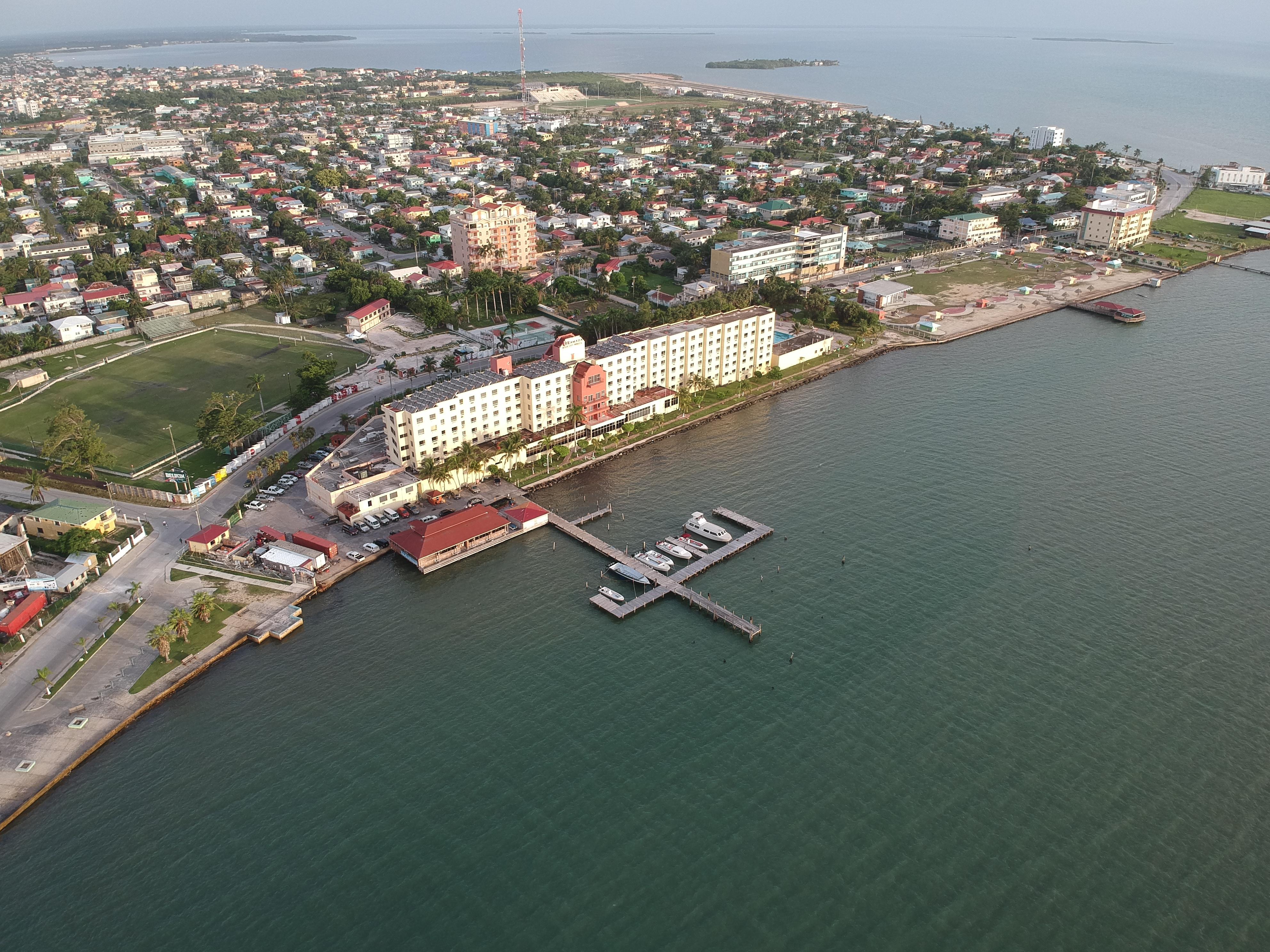 Ramada By Wyndham Princess Cidade de Belize Exterior foto