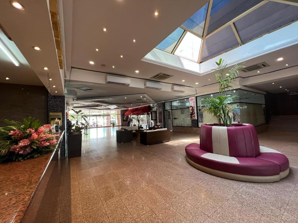 Ramada By Wyndham Princess Cidade de Belize Exterior foto