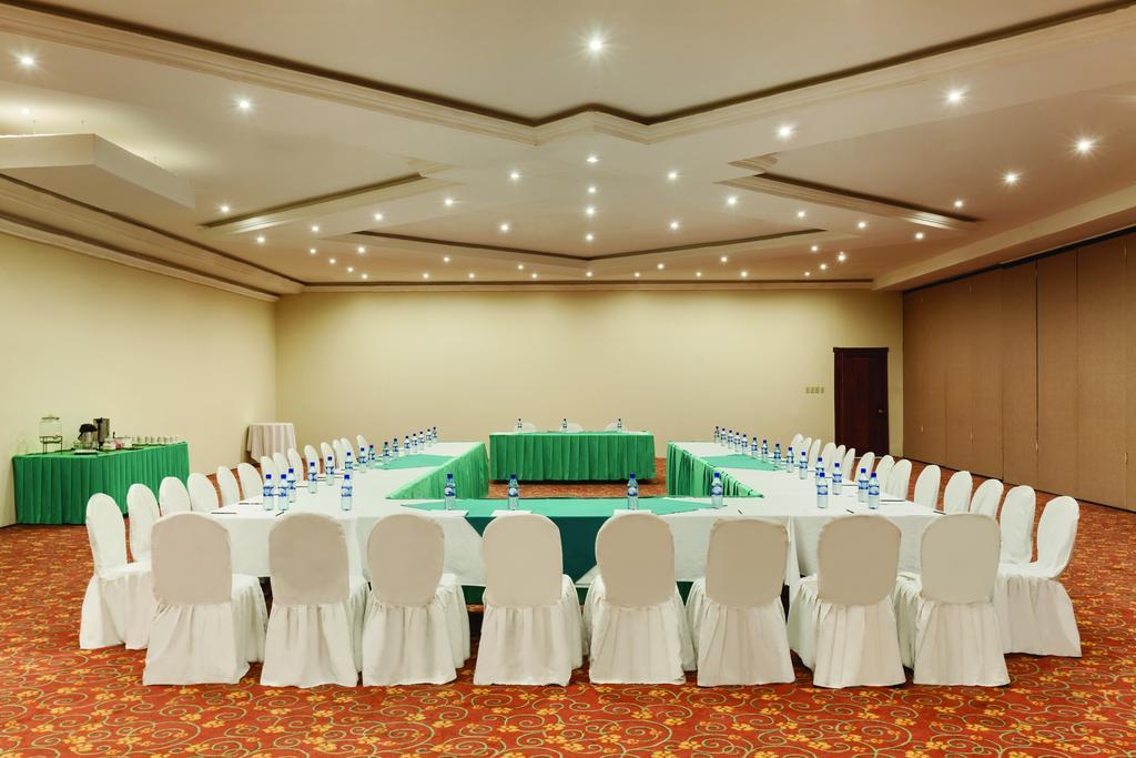 Ramada By Wyndham Princess Cidade de Belize Exterior foto