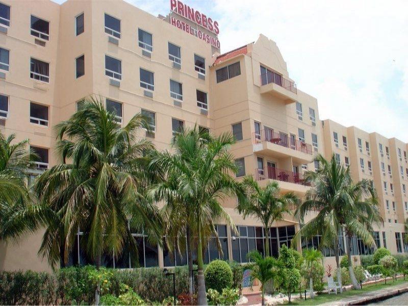 Ramada By Wyndham Princess Cidade de Belize Exterior foto