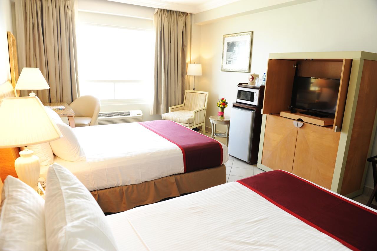 Ramada By Wyndham Princess Cidade de Belize Exterior foto