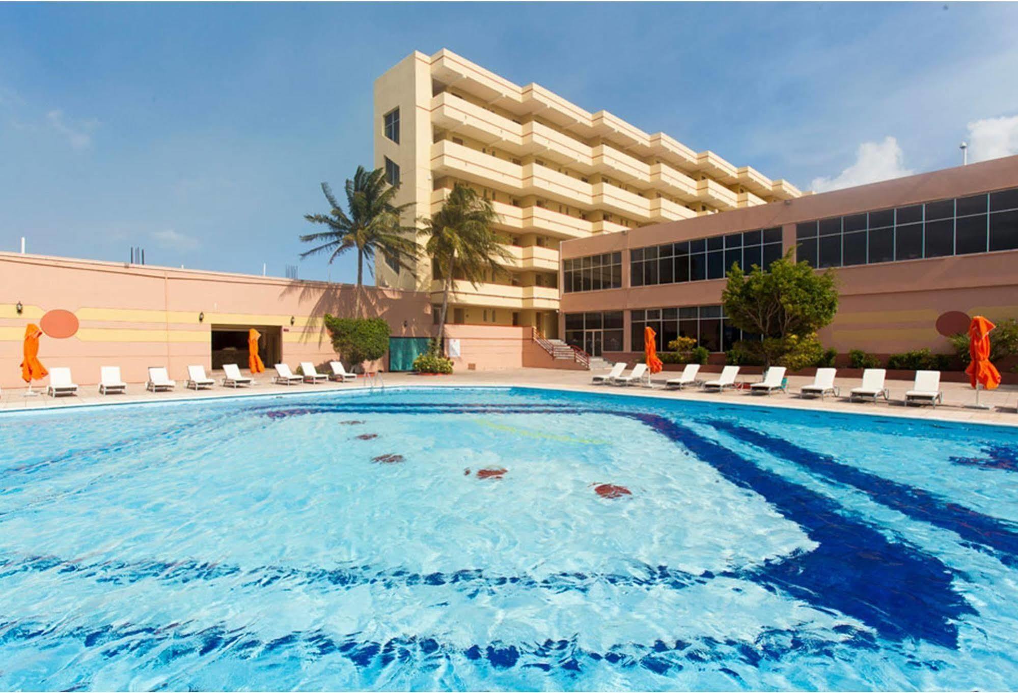 Ramada By Wyndham Princess Cidade de Belize Exterior foto
