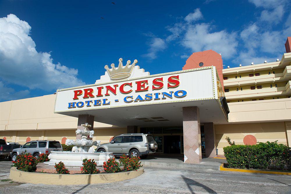 Ramada By Wyndham Princess Cidade de Belize Exterior foto