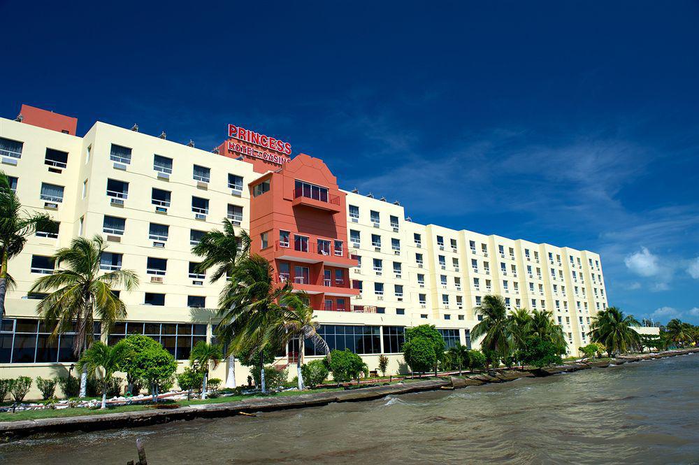 Ramada By Wyndham Princess Cidade de Belize Exterior foto